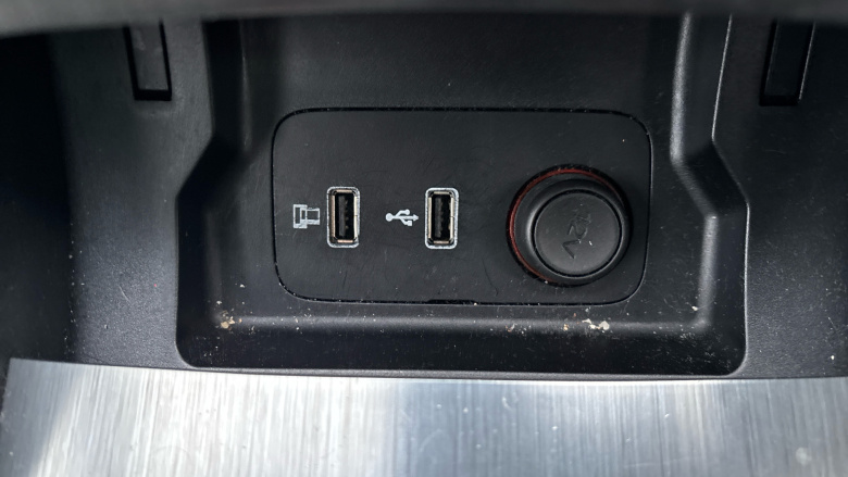 MG Hs 1.5 T-GDI Exclusive 5dr Petrol Hatchback